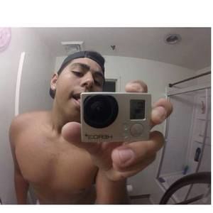 Meet your Posher, Ezekiel